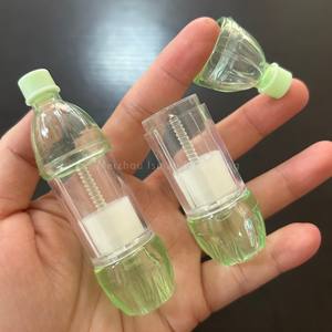 ISMAN Stock vide jus Soda bouteille <span class=keywords><strong>boisson</strong></span> tasse en forme enfants <span class=keywords><strong>baume</strong></span> à lèvres conteneur cosmétique brillant à lèvres emballage <span class=keywords><strong>baume</strong></span> à lèvres Tube 3.5g - Product Image 4