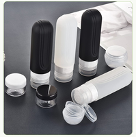 Ensemble de voyage de 90 ml en quatre pièces, approuvé par la TSA pour l'avion, anti-fuite, rechargeable, en silicone, kit de bouteilles de toilette écologiques