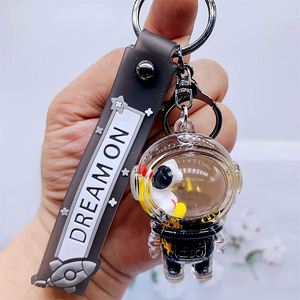 Porte-clés liquide astronaute en gros, design personnalisé, dessin animé mignon, petit cadeau, accessoires de voiture, pendentif de sac - Product Image 3