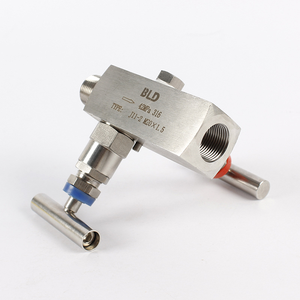 Conector en T de Acero Inoxidable 304 con Rosca Interna, Integrado de Dos Piezas - Product Image 2