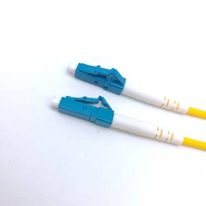 Câble de raccordement à fibre optique LC-LC monomode OS2/OM4 1m-200m <span class=keywords><strong>pour</strong></span> centre de données Telecom FTTH avec œil de traction - Product Image 5