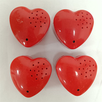 Enregistreurs vocaux numériques rouges de 30 secondes Enregistreur de module de son Modules de son en forme de coeur pour jouets en peluche