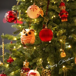 Fabricant chinois d'arbres <span class=keywords><strong>de</strong></span> Noël LED <span class=keywords><strong>de</strong></span> luxe, arbre <span class=keywords><strong>de</strong></span> Noël <span class=keywords><strong>artificiel</strong></span> en PE <span class=keywords><strong>de</strong></span> 6 pieds et 7 pieds avec décorations - Product Image 2