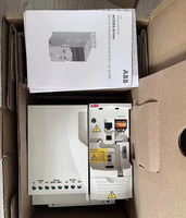 100% convertisseur de fréquence de la série ABBs ACS355 nouveau et original ACS355-03E-04A1-4 onduleur à bon prix