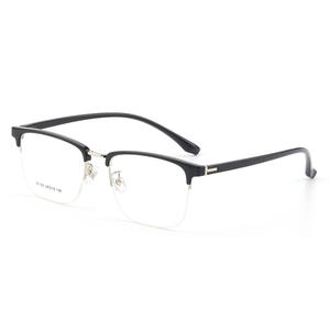 Gafas de Sol Rectangulares para Hombre Danyang 97180, Estilo Ejecutivo Cómodo con Lentes de Resina - Product Image 4