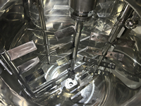 Voedselveilige vacuümhomogenisatormixer 200L met schrapende agitator voor het emulgeren van mayonaise, ketchup en fruitjam
