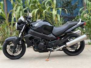 Motocicleta Usada a Precio Económico, Suministro <span class=keywords><strong>de</strong></span> Fábrica China, Motocicleta Suzuki <span class=keywords><strong>de</strong></span> 400cc <span class=keywords><strong>de</strong></span> <span class=keywords><strong>Segunda</strong></span> Mano <span class=keywords><strong>en</strong></span> <span class=keywords><strong>Venta</strong></span> - Product Image 4