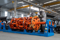 Machine à tresser planétaire PLC à bas prix pour la fabrication de câbles en acier et de fils flexibles en cuivre et aluminium