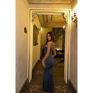 Robe basique anthracite à bretelles en rayonne tricotée, col halter avec imprimé motif cristal, silhouette droite pour l'été et l'hiver - Product Image 1