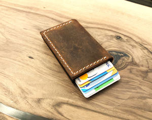 Cartera Unisex Delgada de Cuero Genuino con Protección RFID, Tarjetero Extensible, Personalizable, Minimalista, Regalo de Navidad - Product Image 2