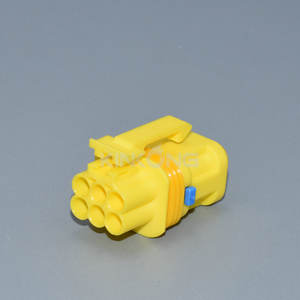 ขั้วต่อโมดูเลเตอร์ด้านหลังแบบ 6 ขา ตัวเมีย EBS <span class=keywords><strong>Knor</strong></span> 2.2 2.3 รุ่น CKK3061Y-1.5-21 - Product Image 3