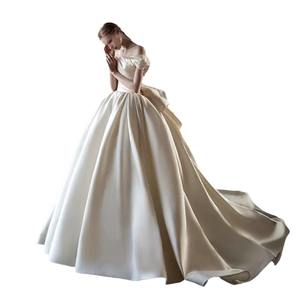 <span class=keywords><strong>V</strong></span>áy cưới mới <span class=keywords><strong>v</strong></span>ề: <span class=keywords><strong>V</strong></span>áy cưới kiểu đuôi cá không dây bằng satin có đuôi - Product Image 6