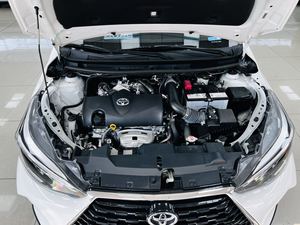 โตโยต้า <span class=keywords><strong>ยา</strong></span><span class=keywords><strong>ริ</strong></span><span class=keywords><strong>ส</strong></span> แอล-เอ็กซ์ ปี 2022 รุ่น 1.5 ลิตร ลักชัวรี่ พลัส แฮทช์แบ็ค <span class=keywords><strong>ส</strong></span>ีขาวดำ 9000 กม. <span class=keywords><strong>ส</strong></span>ีเดิมจากโรงงาน - Product Image 5