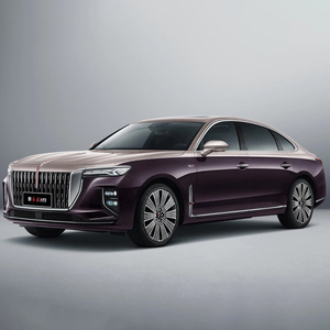 Offre Spéciale Hongqi H9 Berline de luxe Véhicule à essence et hybride en ligne de la Chine Direction gauche Hongqi H9 Car Trade - Product Image 2