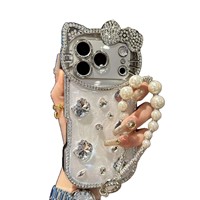 Coque de téléphone 3D chat dessin animé scintillant avec diamants, étui de protection en cristal pour iPhone 13 14 15 16 17 Pro Max avec bracelet