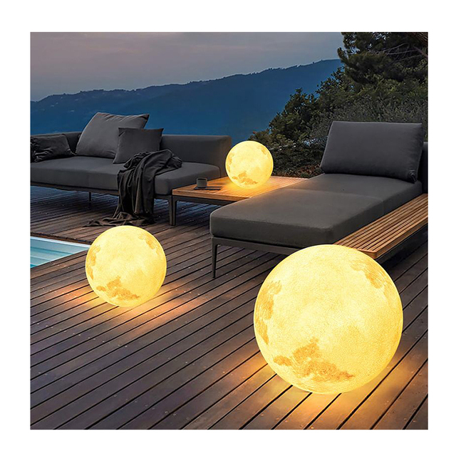 Outdoor Solar LED Lawn Lights IP65 Waterproof Warm White Moon Shape Decorative Lamp with Light Sensor