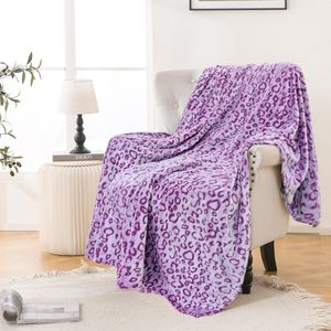 Plaid en peluche à imprimé léopard, rectangulaire, anti-boulochage, lavable en machine, style moderne, pour la maison en hiver - Product Image 3