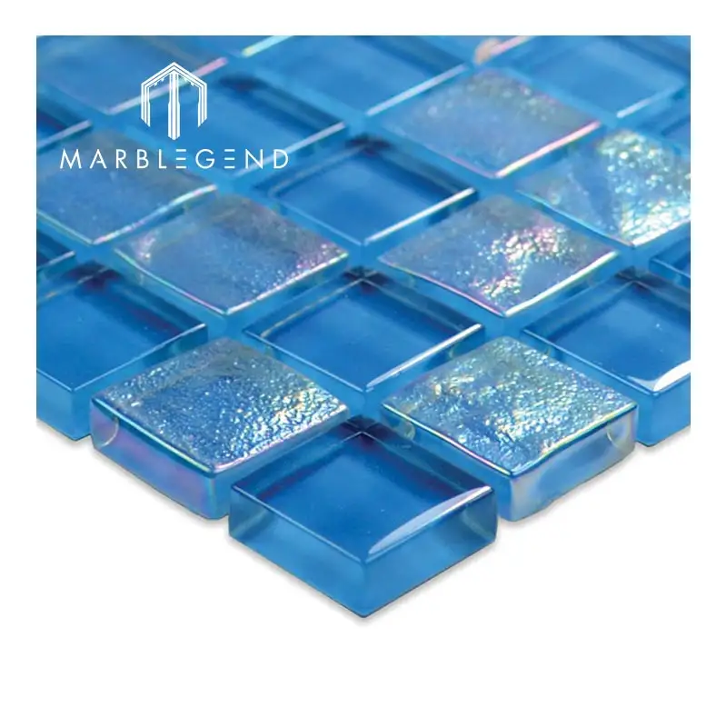 Carrelage de piscine en verre transparent bleu unique, mosaïque brillante irisée, personnalisée de haute qualité