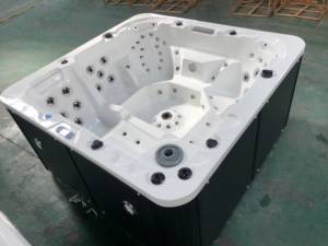 Piscina <span class=keywords><strong>de</strong></span> Hidromasaje Grande <span class=keywords><strong>de</strong></span> Doble Zona para 4-6 Personas, <span class=keywords><strong>de</strong></span> Instalación en el Suelo, Perfecta para Exteriores, Venta al por Mayor en China - Product Image 3