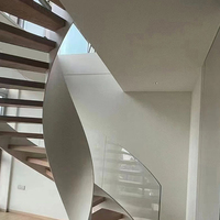Escalier sur mesure pour appartement duplex, loft, maison, luxe léger, acier et bois intégrés, plaque d'acier rotative intérieure