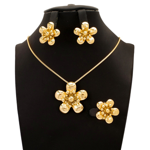 Set di <span class=keywords><strong>Gioielli</strong></span> in Acciaio Inossidabile Placcato Oro 18K PVD Antiossidante con Accessori Floreali di Design alla Moda <span class=keywords><strong>Bijoux</strong></span> Acier Inoxydable Femme - Product Image 2