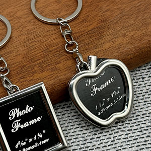 Llavero de Metal con Marco de Fotos en Forma de Corazón para Regalo de Boda, Recuerdo de Fiesta, para Amantes, con Espacio para Insertar Fotos - Product Image 1