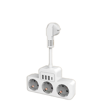 5-in-1 USB-Steckdosenleiste mit integriertem Überspannungsschutz, feuerfestem Design und PD-Schnellladefunktion für Mobiltelefone, Kameras und universelle Nutzung.