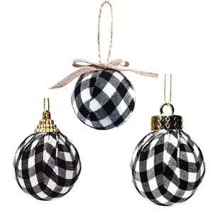 Pingente de decoração de Natal 6CM7CM8CM espuma preto e branco conjunto de bolas xadrez decoração de árvore de Natal