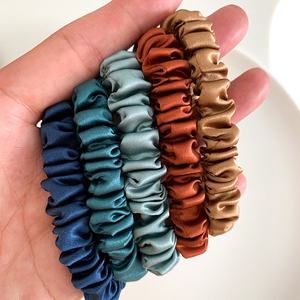 Coleteros de Seda Pura de 19 Momme y 1.5cm, <span class=keywords><strong>Precio</strong></span> de Fábrica, Paquete al por Mayor, Anti-Frizz, Decoración para el Cabello, Estilo Europeo, Accesorios para el Cabello OEM - Product Image 1