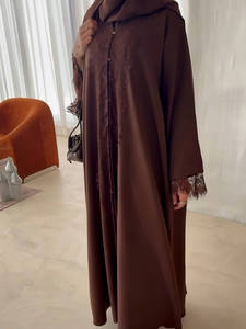 Abaya ouverte de style <span class=keywords><strong>cardigan</strong></span> en dentelle délicate et patchwork personnalisée Loriya pour femmes musulmanes, mode islamique modeste de Dubaï - Product Image 3
