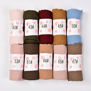 Venta al por mayor sólido <span class=keywords><strong>Heather</strong></span> cepillado invierno chal Pashmina de lujo personalizado de las mujeres Hijab impreso Logo musulmán mujeres Head Wrap - Product Image 4