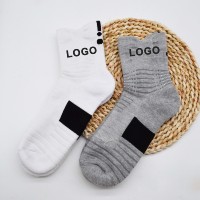 Chaussettes de sport athlétiques respirantes unisexes avec logo personnalisé, épaisses, rembourrées, antidérapantes, pour le basketball, la course à pied, le football