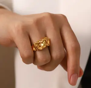 Vanfi Eenvoudig Lava Ontwerp Roestvrij Staal 18K Vergulde Vrouwen Vinger Ring