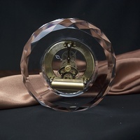 Horloge en cristal K9 de forme ronde, vente en gros d'usine, design personnalisé, horloge en verre à facettes pour cadeau de mariage