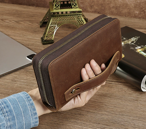 Sac de toilette et de maquillage en cuir véritable pour homme, pochette de voyage portable à fermeture éclair durable, sac de toilette de voyage réutilisable en gros - Product Image 1