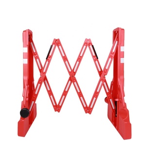 Barricade en plastique extensible clôture portable rétractable barrières extérieures extensibles avec réflecteur pour le contrôle des foules de trafic - Product Image 1