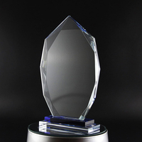 Trophée en verre transparent K9 vierge de forme personnalisée de haute qualité HDW Crystal Glass Awards Trophées avec base bleue ou noire