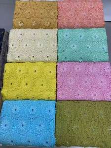 Tissu en dentelle soluble à l'eau avec broderie de sequins <span class=keywords><strong>et</strong></span> de strass en forme de fleurs 3D pour accessoires de robe de mariée - Product Image 6