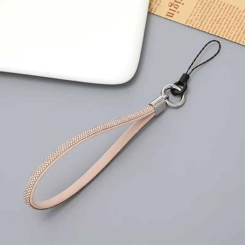 โซ่สีแชมเปญประดับเพชร