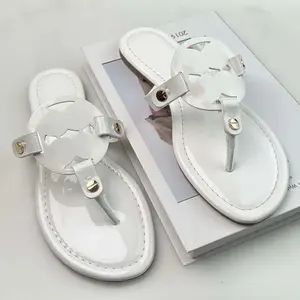 Sandalias de Playa de PVC con Flores para Mujer, Antideslizantes, para Otoño y Verano 2025, Calzado para Chicas Jóvenes - Product Image 4