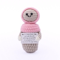 Cadeau de l'Aïd al-Fitr pour les filles, poupée de prière musulmane au crochet avec hijab, jouet éducatif islamique, cadeau de célébration du Ramadan