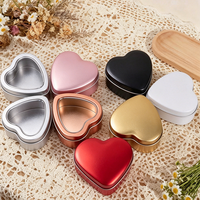 Boîte en fer givrée en forme de cœur pour bagues, bijoux, badges, ou bougies parfumées
