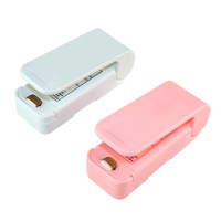 Vente chaude Portable Mini Machine à sceller en plastique ménage main pression thermoscellage artefact pour Snack vide alimentaire scellant
