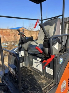 Mini-excavatrice sur chenilles hydraulique Hitachi ZX17U d'occasion en gros |   Mini pelle de 1,5 tonne |   Accessoire de tarière importé du Japon - Product Image 6