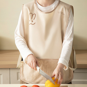 Cartoon Print Polyester Sleeveless Vest Apron With <b>Hand</b> Wiping Cloth Waterproof Oilproof Kitchen Cooking Apron - Product Image 2