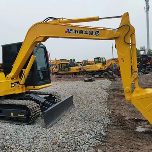 À vendre pelle sur chenilles Komatsu PC70 originale d'occasion pour l'exploitation minière avec de faibles heures de travail pelle Komatsu PC 70 d'occasion - Product Image 6