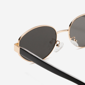 Gafas de Sol BC2040 Ovaladas Retro con Montura Dorada y Lentes Tintadas, Modernas para Mujer, Ideales para Instagram, Perfectas para el Sol de Verano, Protección UV400 - Product Image 4