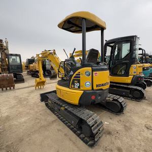 Mini-excavatrice hydraulique Komatsu PC30 avec système CLSS, 24,4 CV pour les travaux de construction en espaces restreints - Product Image 1
