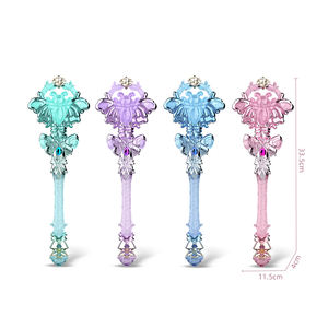 Luckytoys ชุดไม้กายสิทธิ์ตกแต่งของเล่นเด็กผู้หญิงทำจากคริสตัลรูปผีเสื้อไม้กายสิทธิ์พร้อมไฟ - Product Image 1