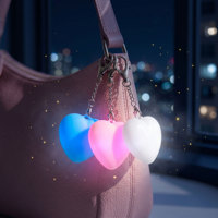 Porte-clés LED personnalisé en forme de cœur, veilleuse rechargeable par USB, sensible au toucher, pendentif de sac, décoration, cadeau